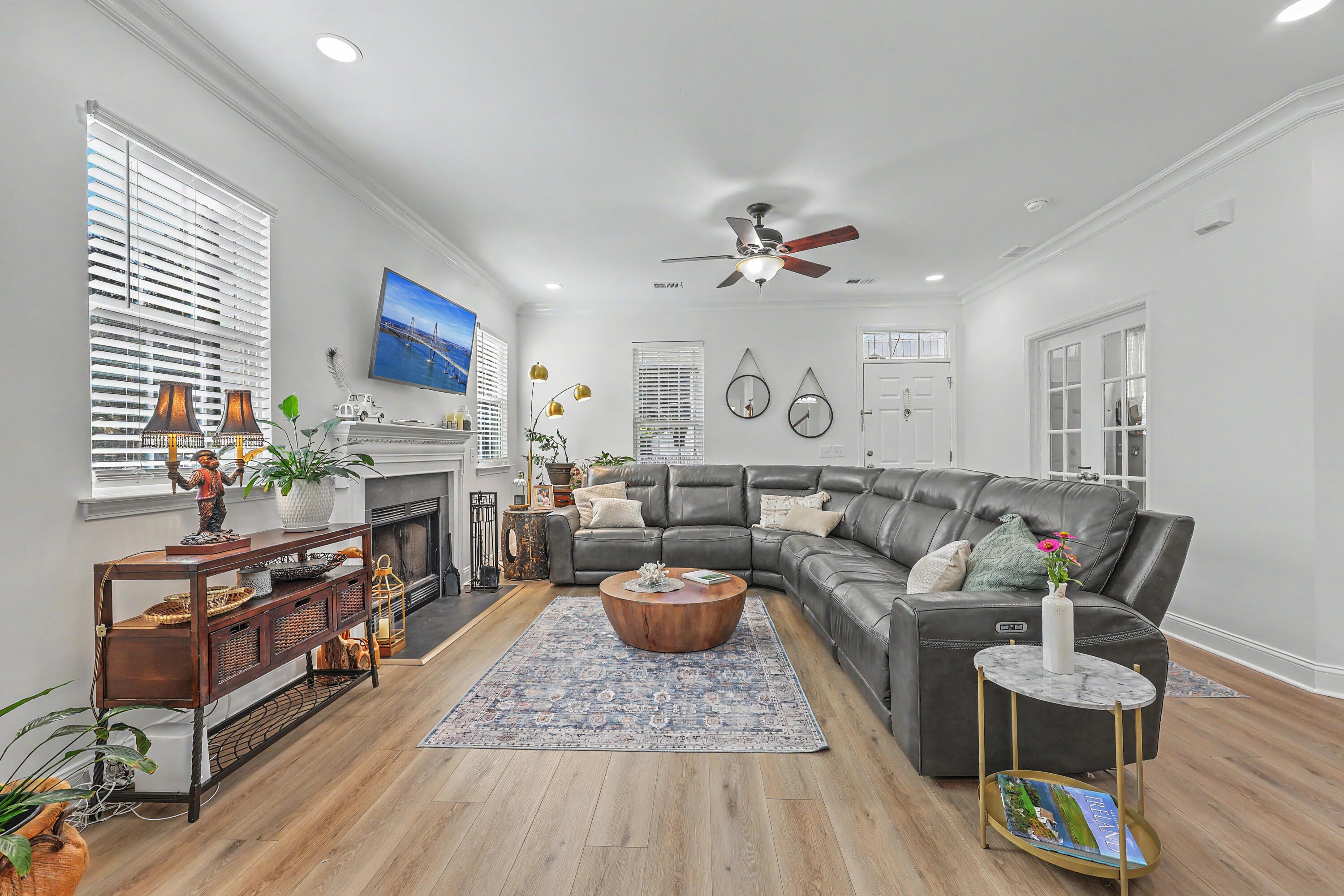 1285 Laurel Park Trail