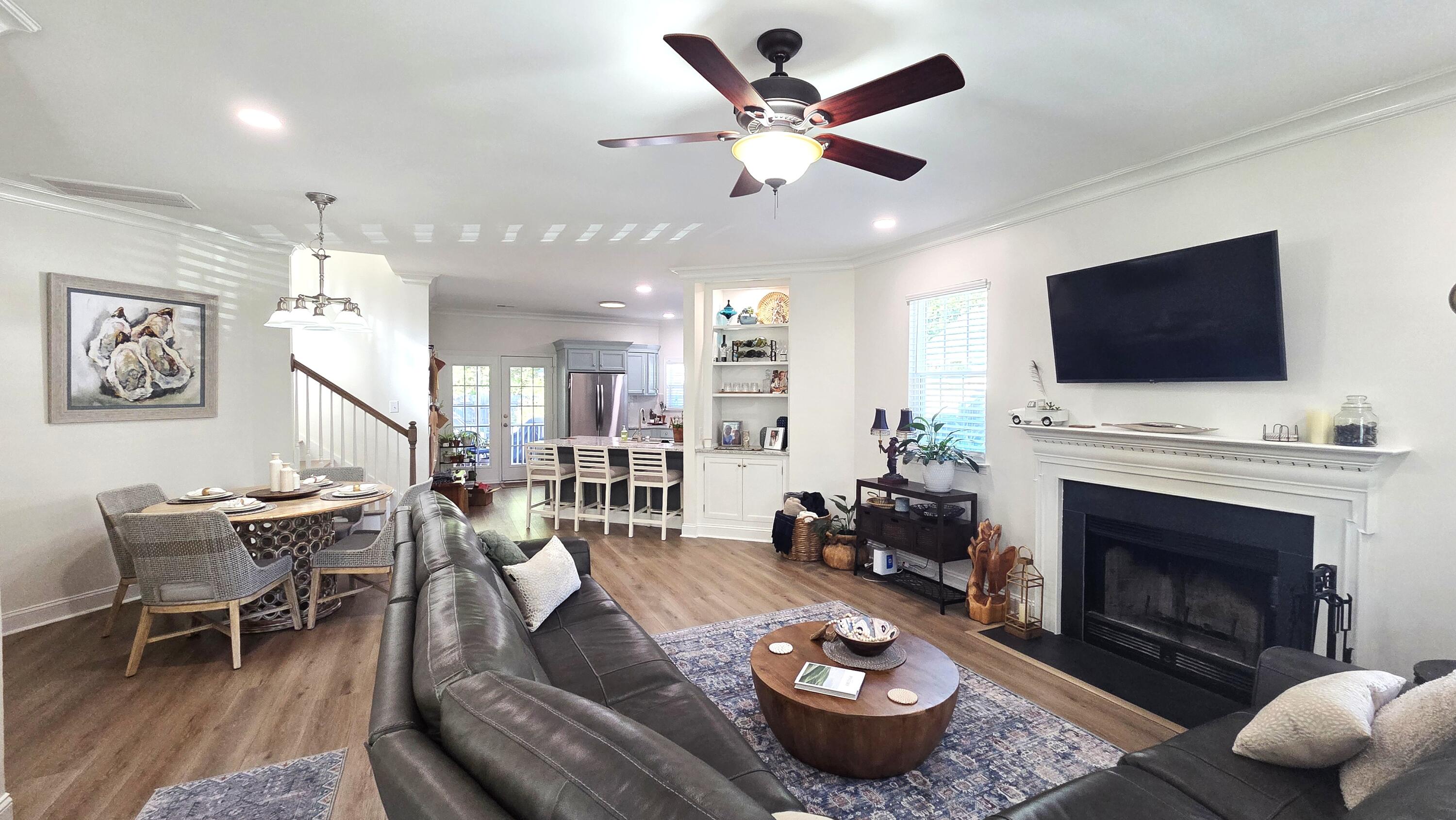 1285 Laurel Park Trail