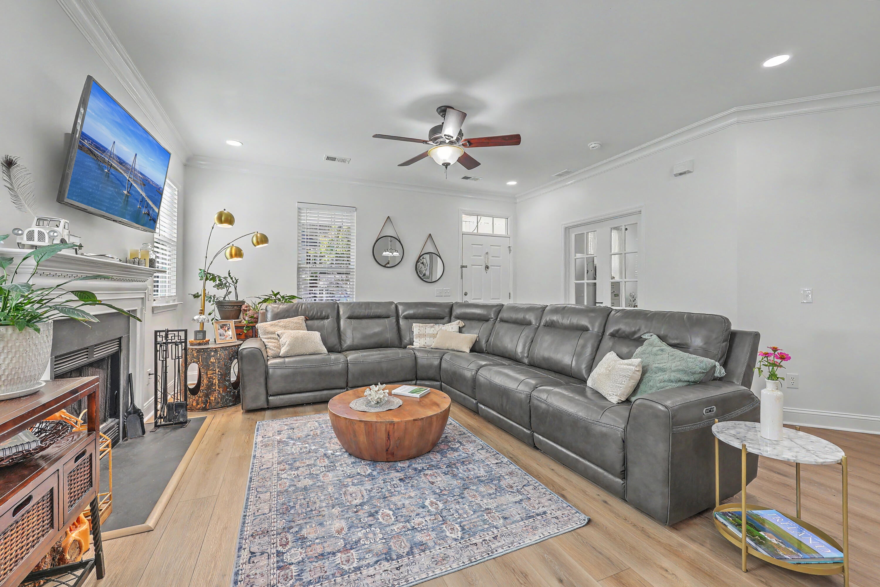 1285 Laurel Park Trail