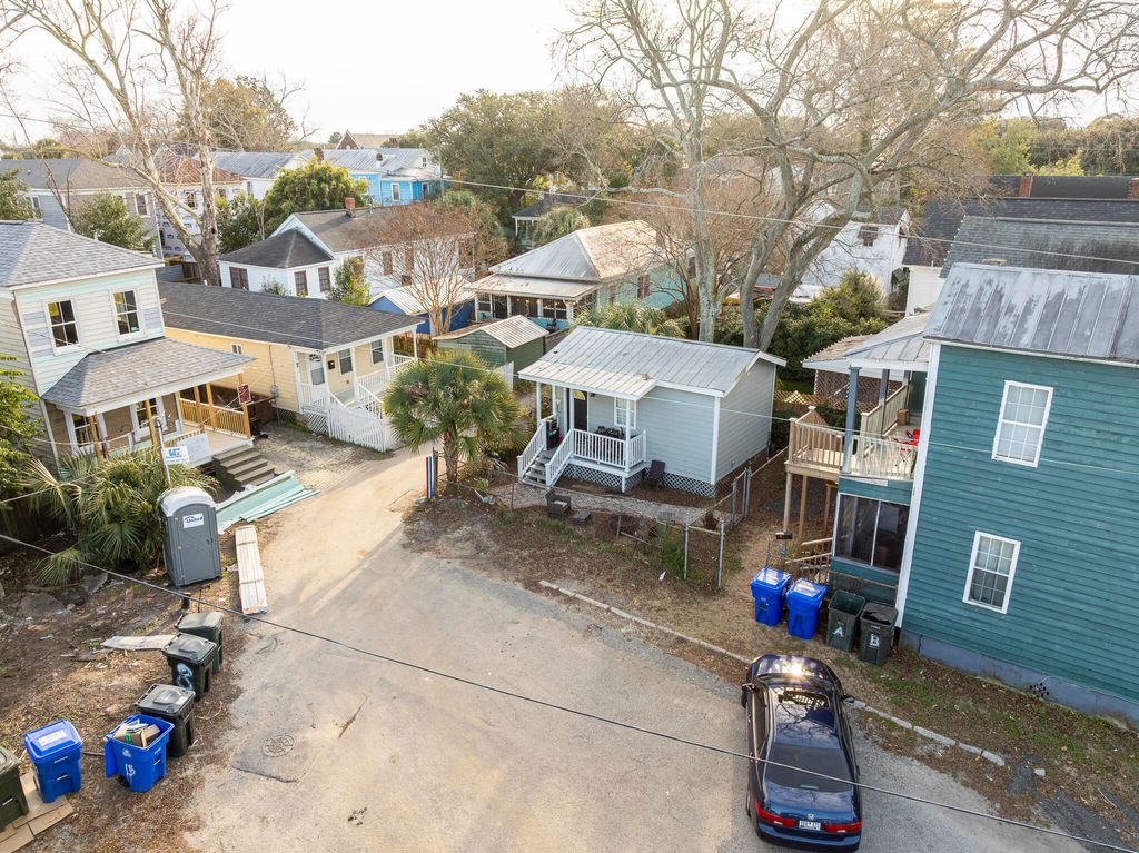 Photo of 17 Maverick Street, Charleston, SC 29403 (MLS # 26000282)