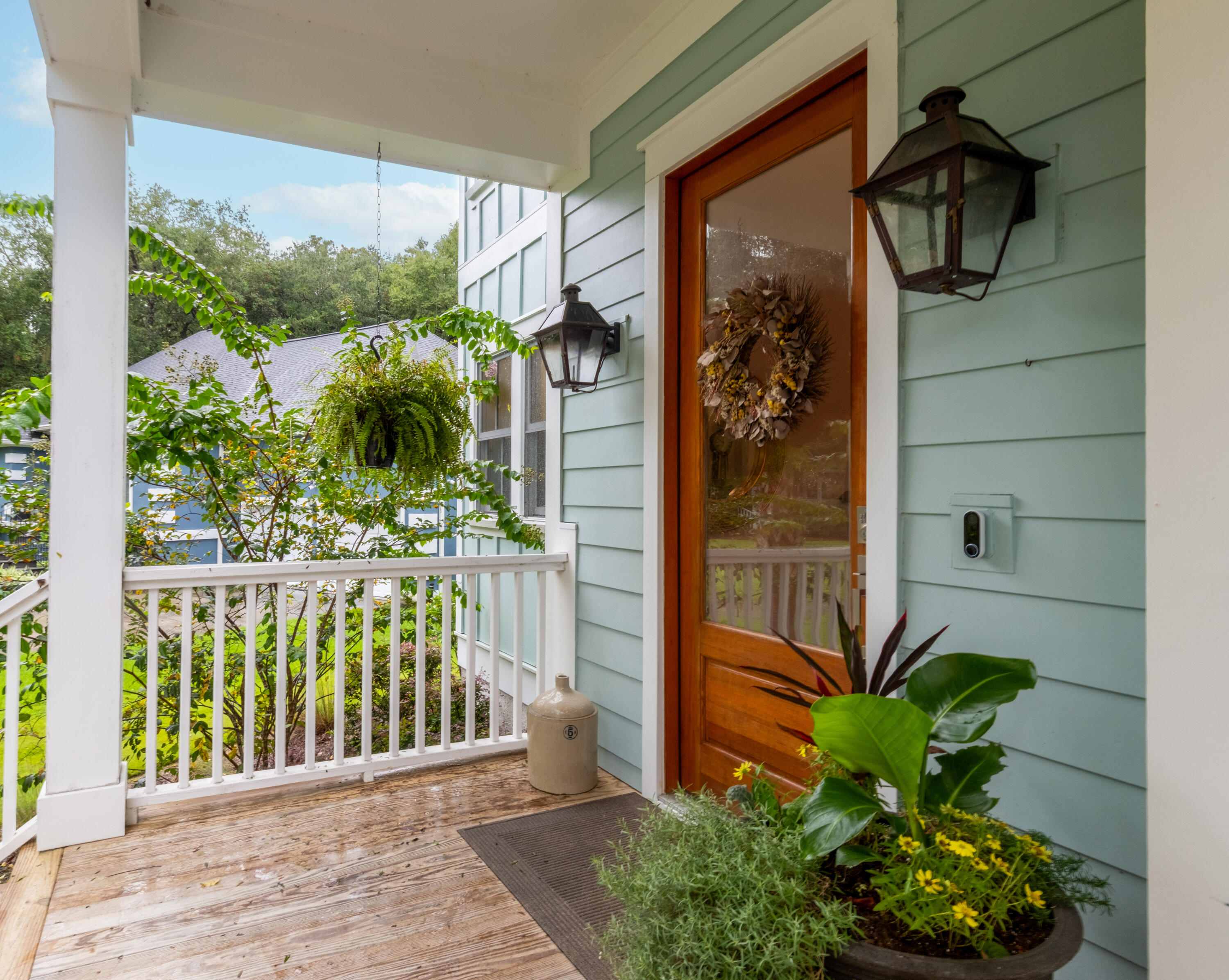 3234 Waverly Lane