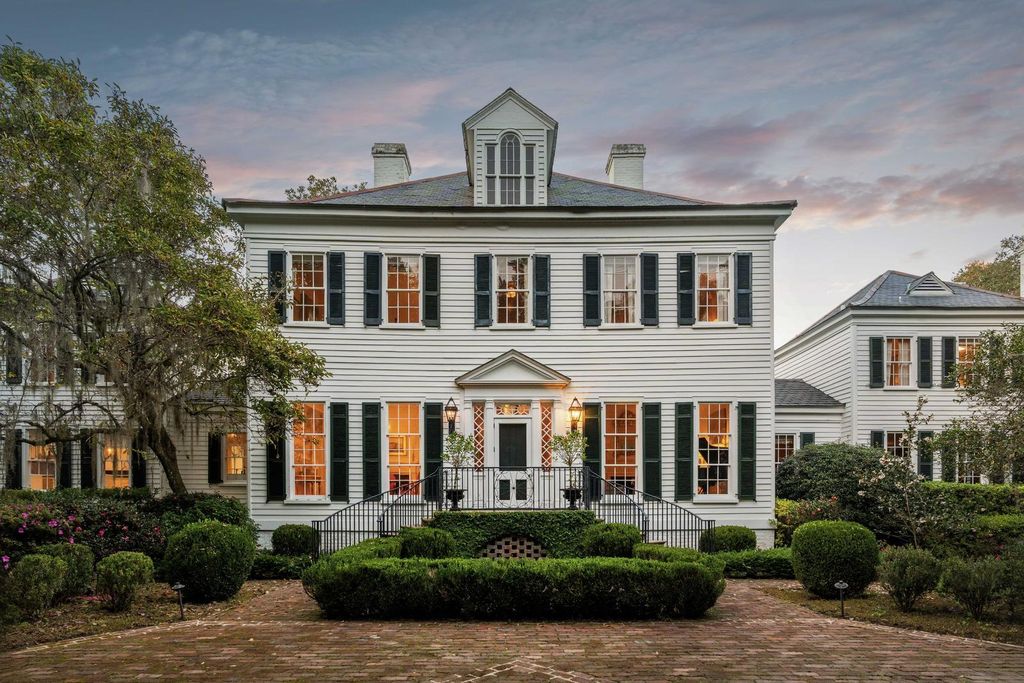 Photo of 1305 River Road, Yemassee, SC 29945 (MLS # 25029943)