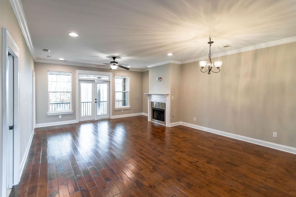 225 Slipper Shell Court