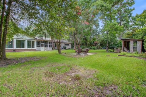 A home in Goose Creek