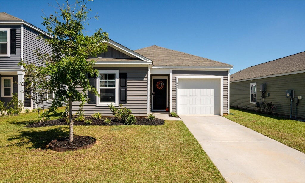 Photo of 200 Coral Sunset Way, Summerville, SC 29486 (MLS # 26026730)