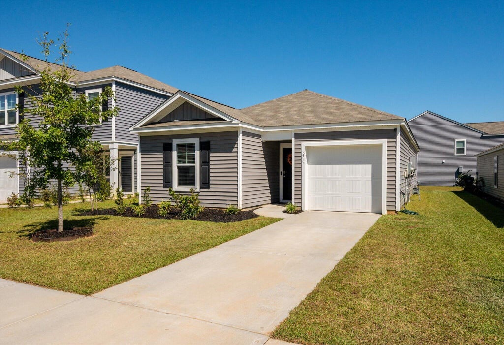 Photo of 200 Coral Sunset Way, Summerville, SC 29486 (MLS # 26026730)