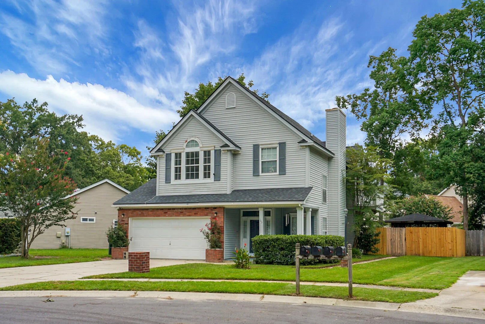 103 Stoneybrea Court