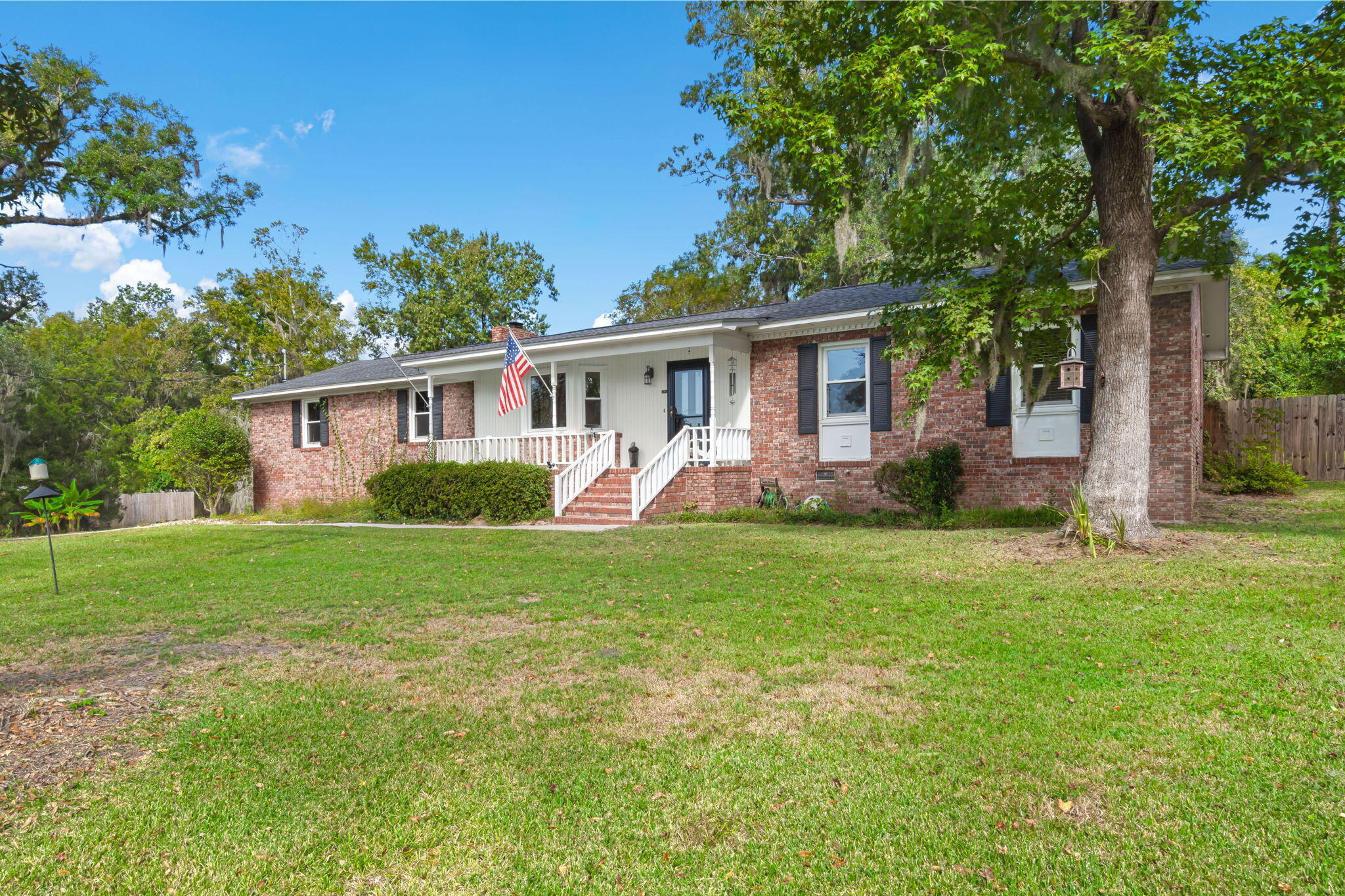 1309 Dennis Boulevard