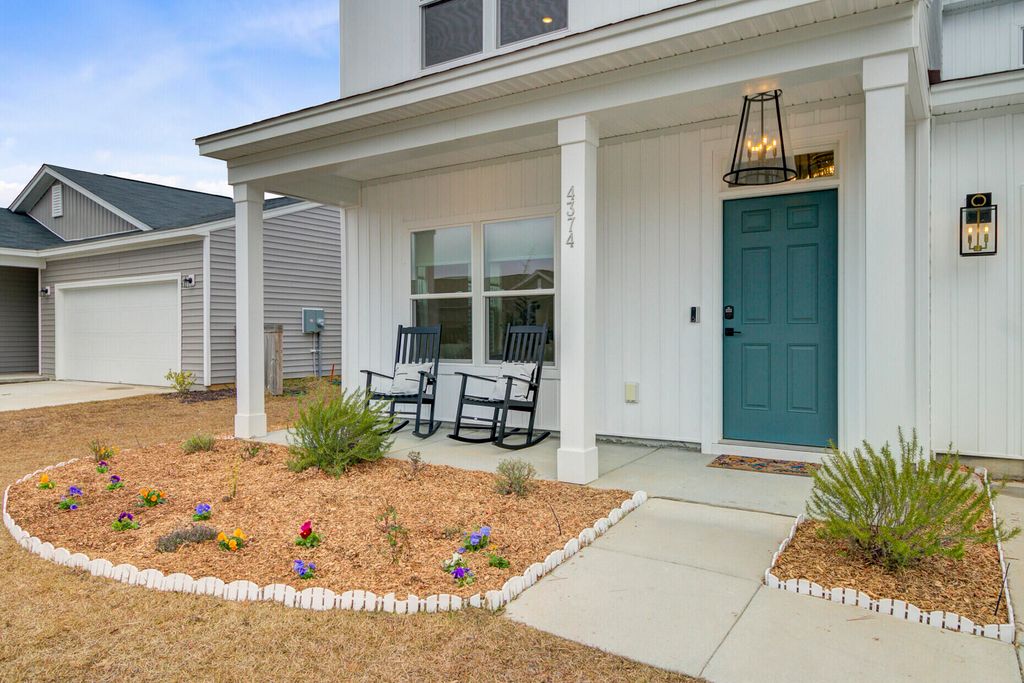 Photo of 4374 Cotton Flat Road, Summerville, SC 29485 (MLS # 26000773)