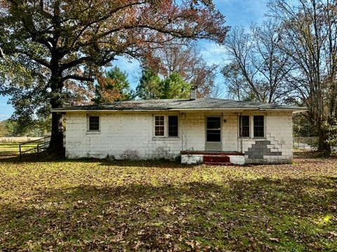 952 Gausetown/Grace/Legacy/Pinckne Road Kingstree SC 29556