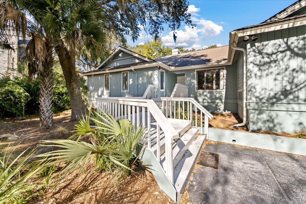 Photo of 260 Doral Open, Kiawah Island, SC 29455 (MLS # 26000753)