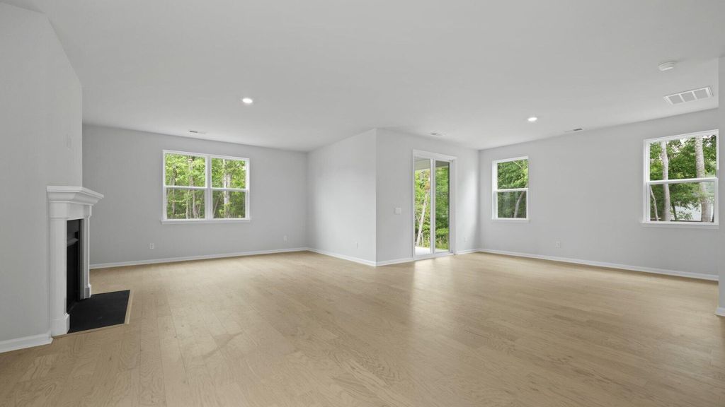 Photo of 307 Dickerson Lane, Summerville, SC 29485 (MLS # 26005050)