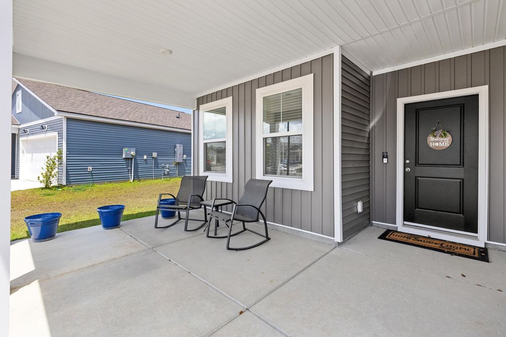 Photo of 132 Eldridge Street, Summerville, SC 29486 (MLS # 26015398)