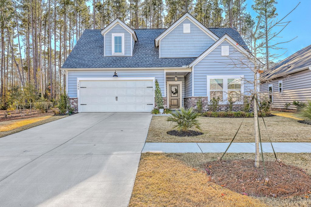 Photo of 1390 Locals Street, Summerville, SC 29485 (MLS # 26000464)