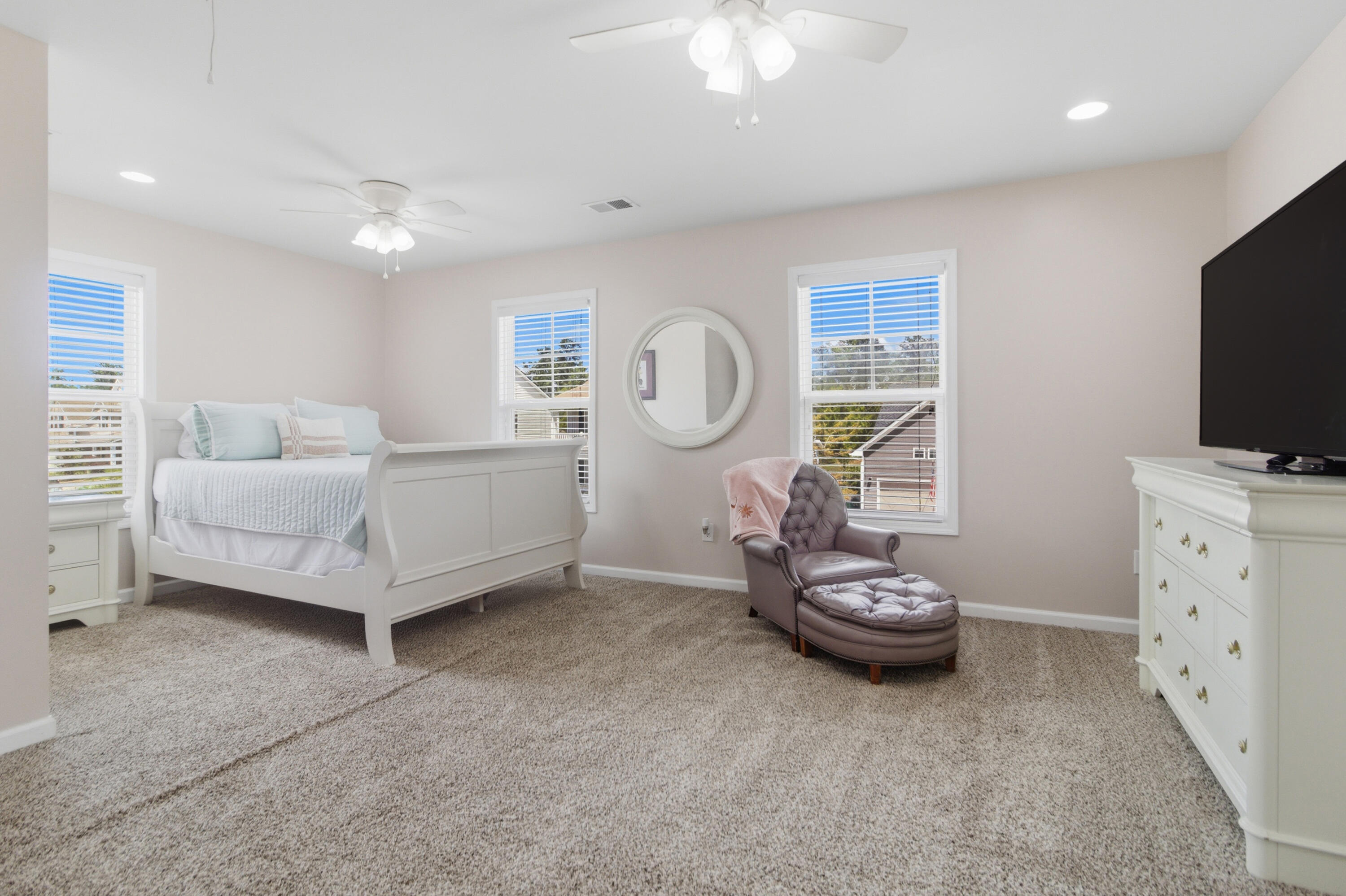 2509 Hummingbird Lane