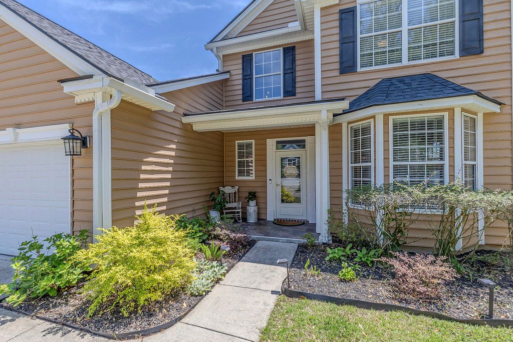 Photo of 108 Back Tee Circle, Summerville, SC 29485 (MLS # 26012933)