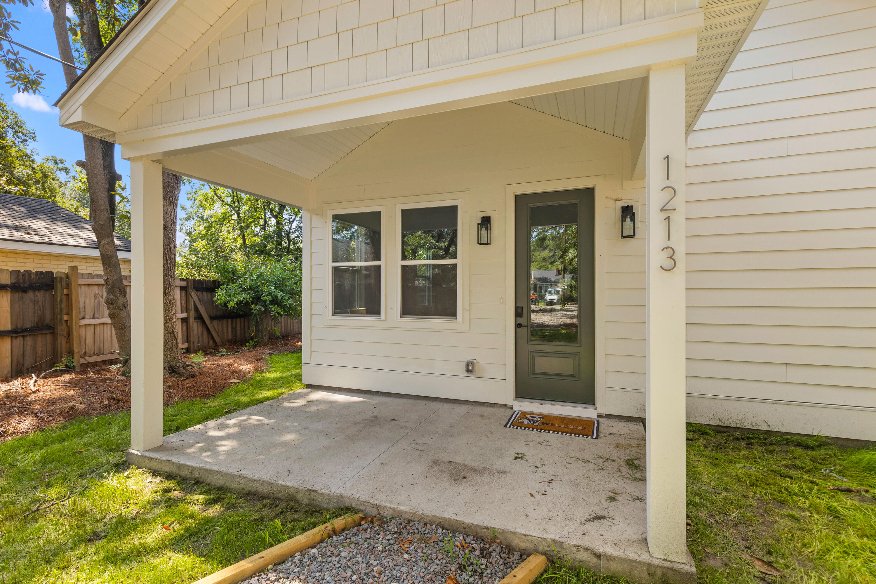 1213 Chesterfield Road