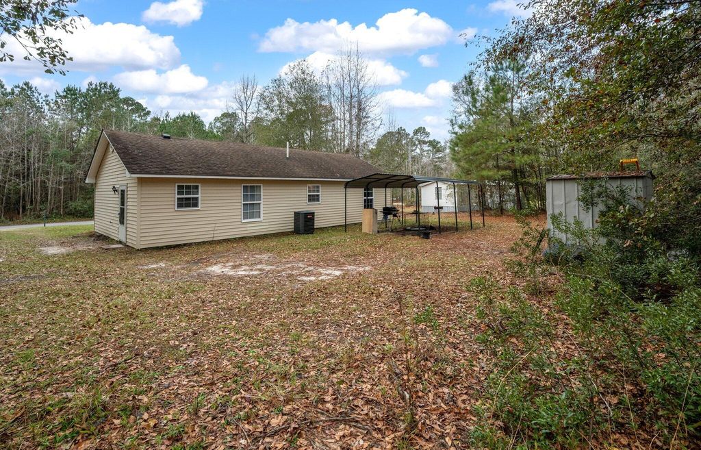 Photo of 205 Susanne Street, Hampton, SC 29924 (MLS # 25031905)