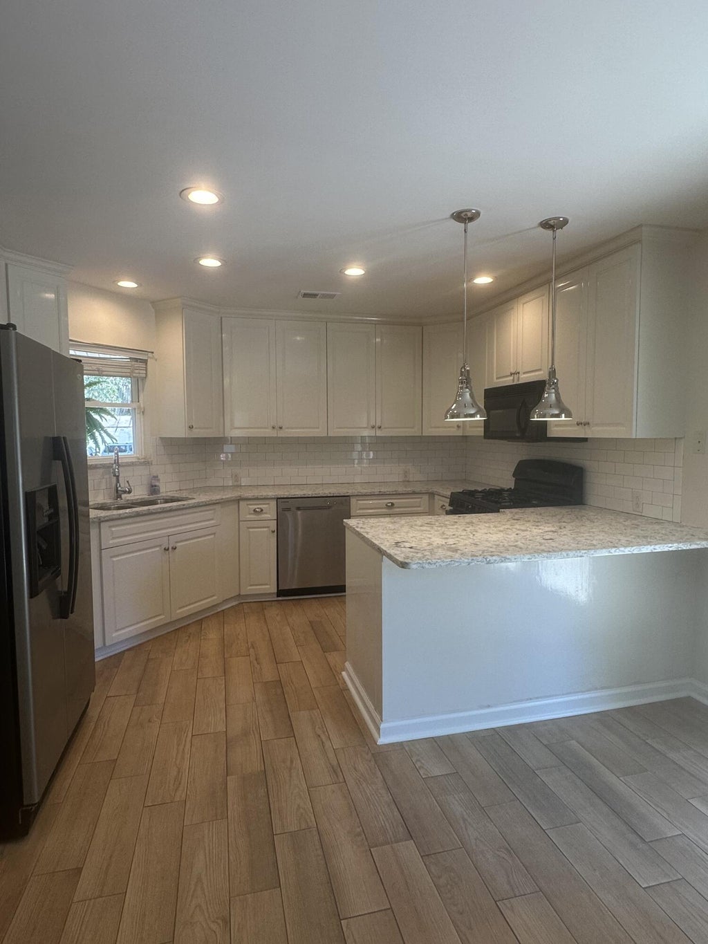 Photo of 2041 Woodland Shores Road, Charleston, SC 29412 (MLS # 26013477)