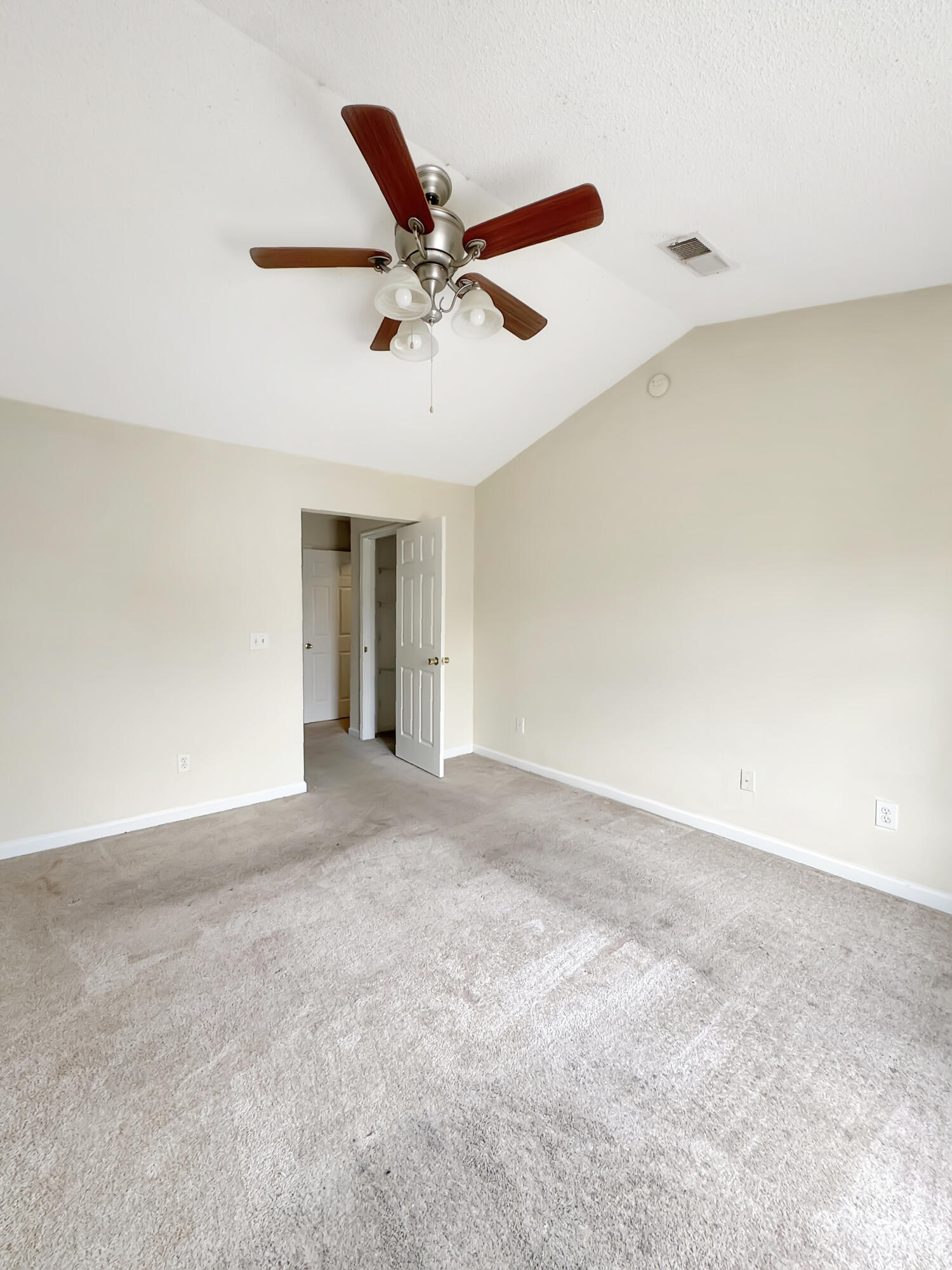 250 Curvewood Road