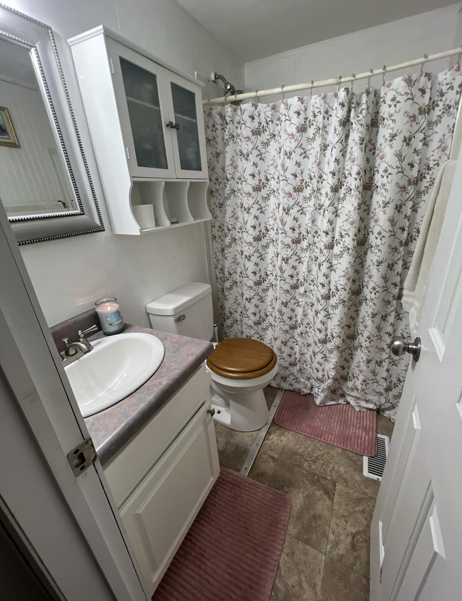 175 Schoolhouse Road