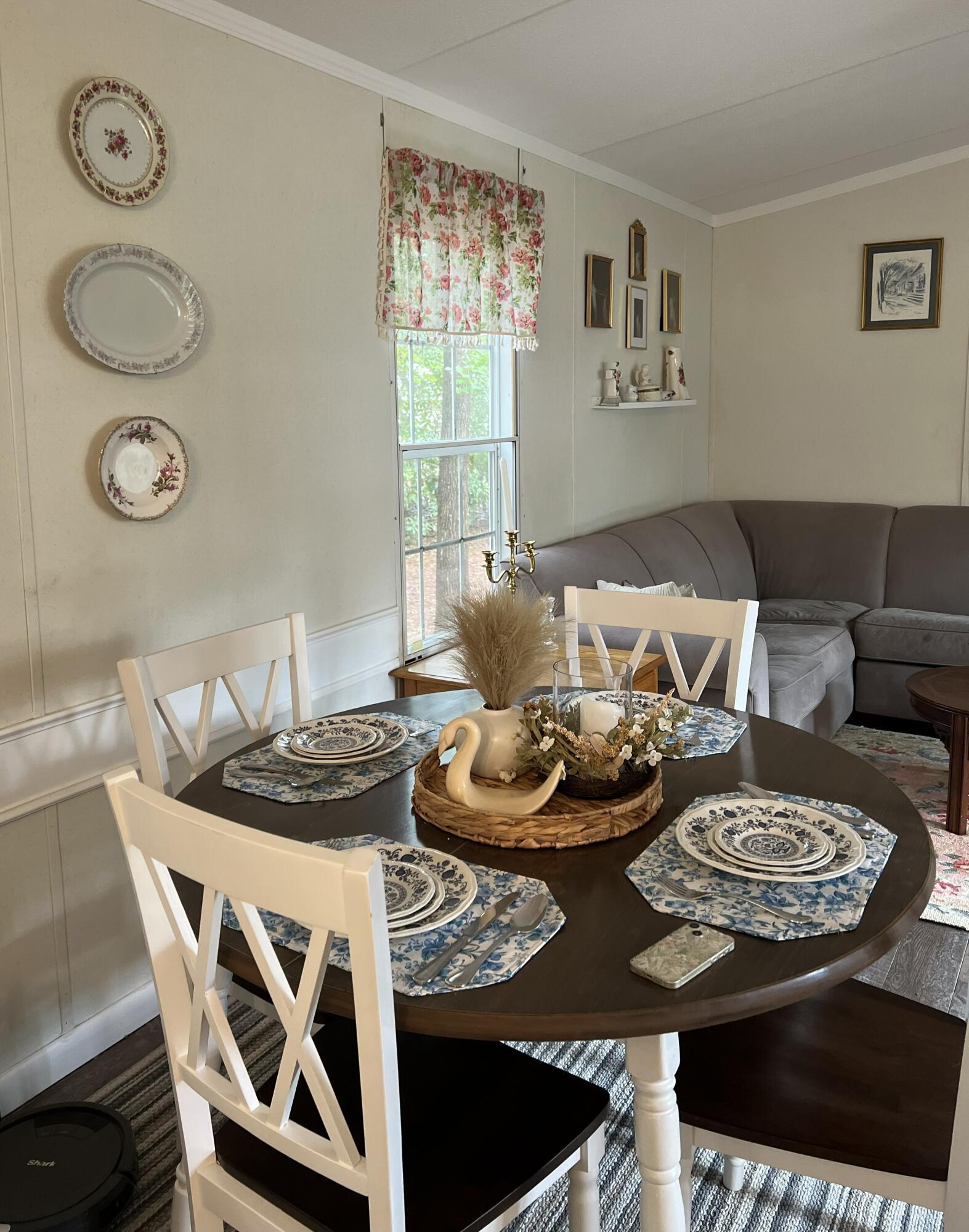 175 Schoolhouse Road