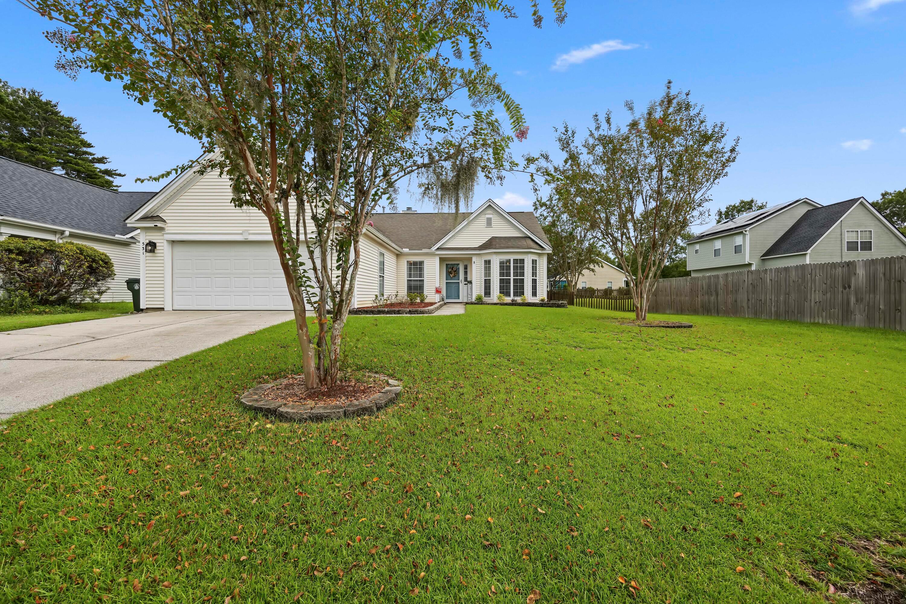 531 Ivy Circle