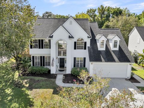 Photo of 4109 Meadow Trace Court, Charleston, SC 29414 (MLS # 25027121)