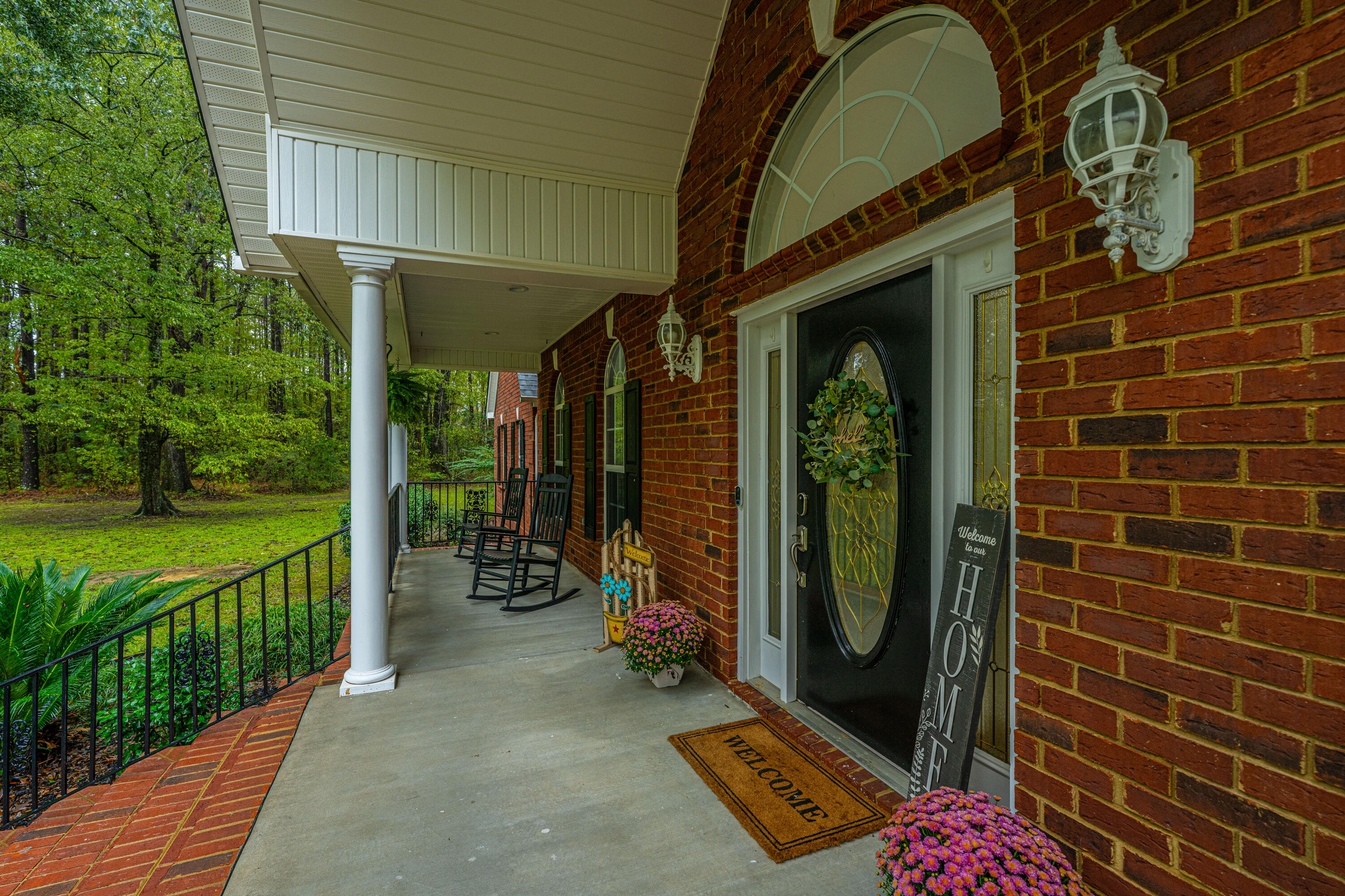 1155 Highway 61