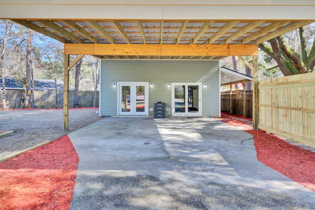 Photo of 117 Donna Drive, Summerville, SC 29483 (MLS # 26004158)