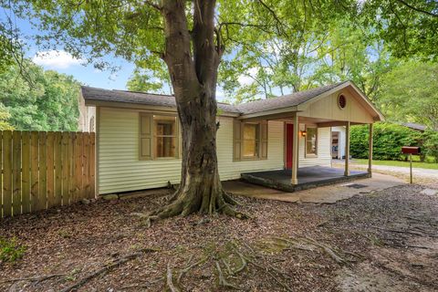 A home in Summerville