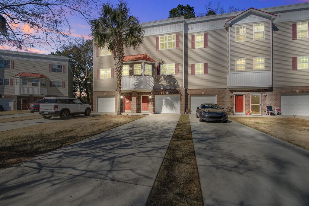 Photo of 4628 N Palm View Circle, North Charleston, SC 29418 (MLS # 26014925)