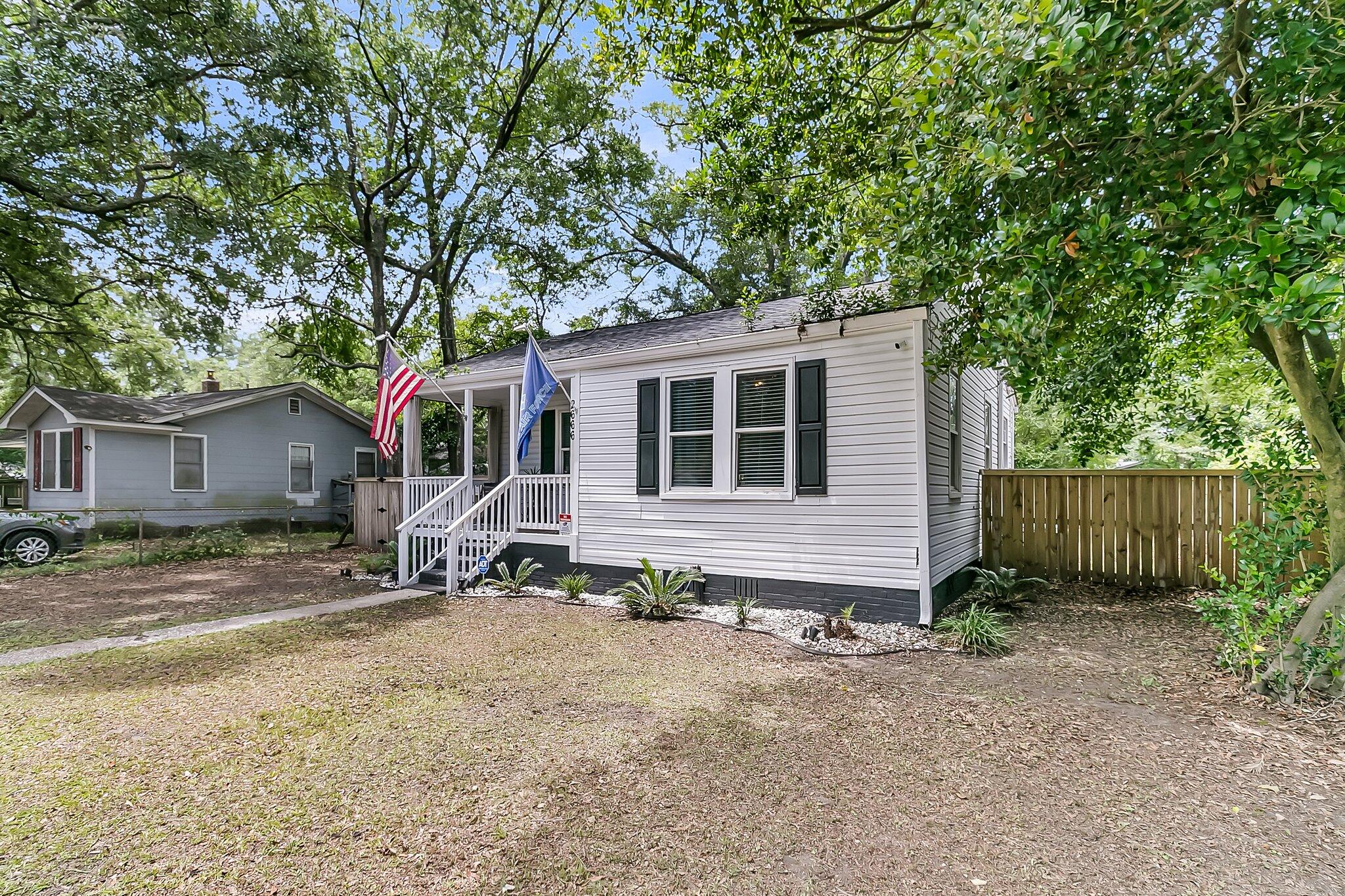 2666 Poplin Avenue