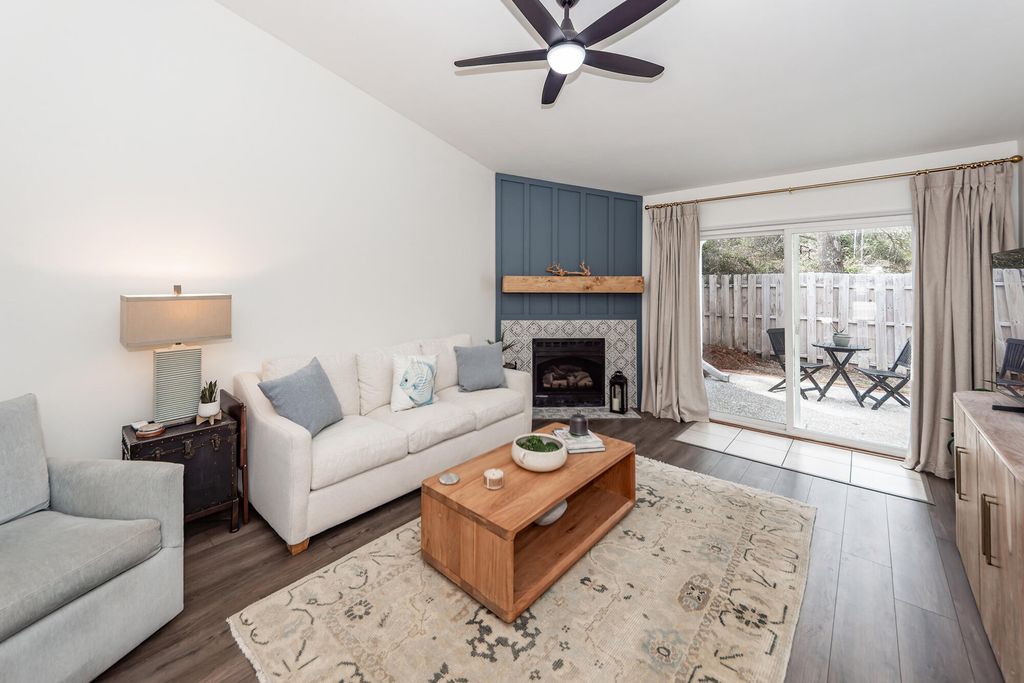 Photo of 1327 Pinnacle Lane, Charleston, SC 29412 (MLS # 26005946)