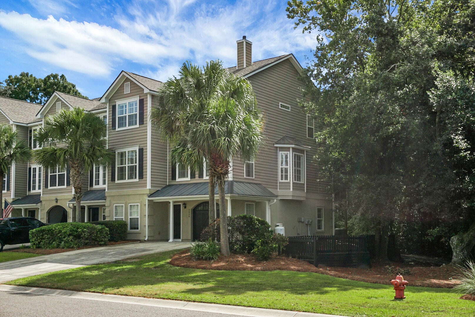 2858 Woodland Park Drive