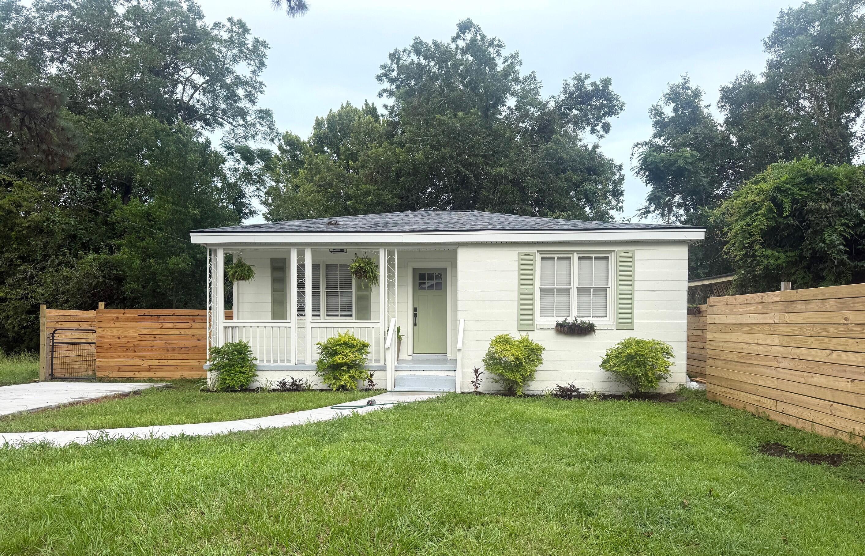 1014 Mamie Street, Charleston, SC, 29407