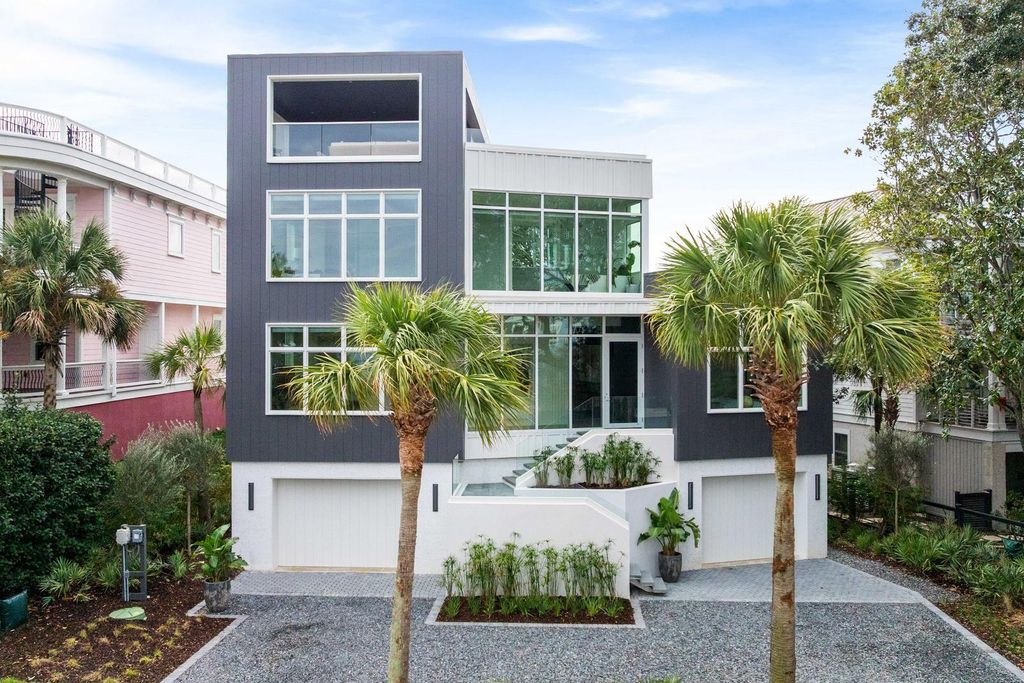 Photo of 304 Carolina Boulevard, Isle of Palms, SC 29451 (MLS # 25031609)