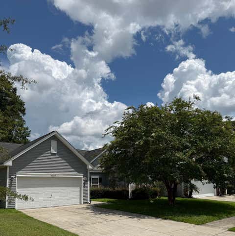 Photo of 3382 Middlesboro Avenue, Summerville, SC 29485 (MLS # 26022801)
