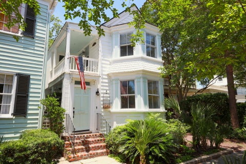 Photo of 184 Wentworth ST, Charleston, SC 29401 (MLS # 26016107)