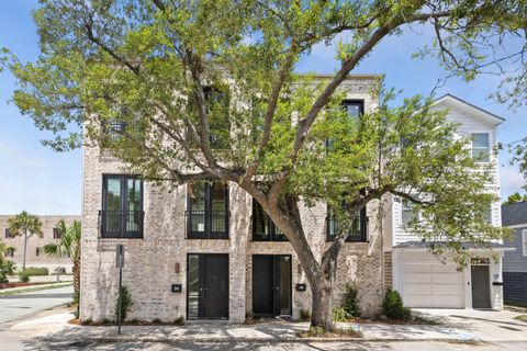 Photo of 48 Cooper Street, Charleston, SC 29403 (MLS # 25019837)