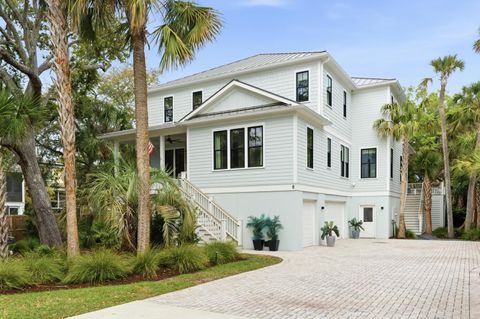 Photo of 8 29th Avenue, Isle of Palms, SC 29451 (MLS # 26009347)