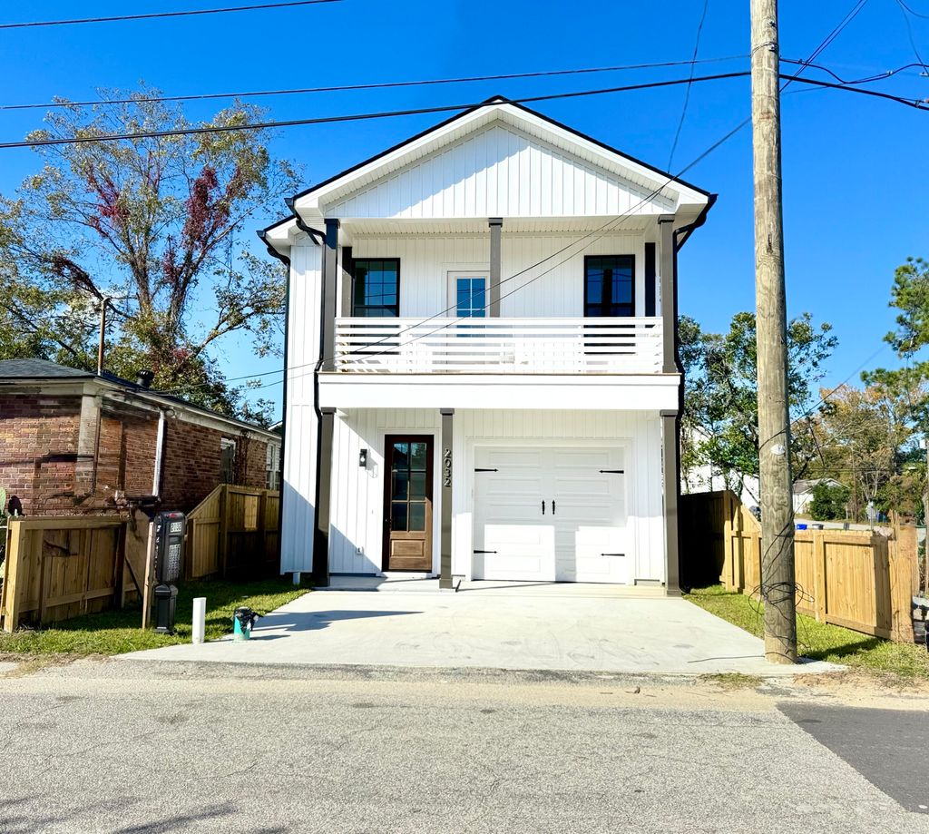Photo of 2032 Forest Avenue, North Charleston, SC 29405 (MLS # 25029647)