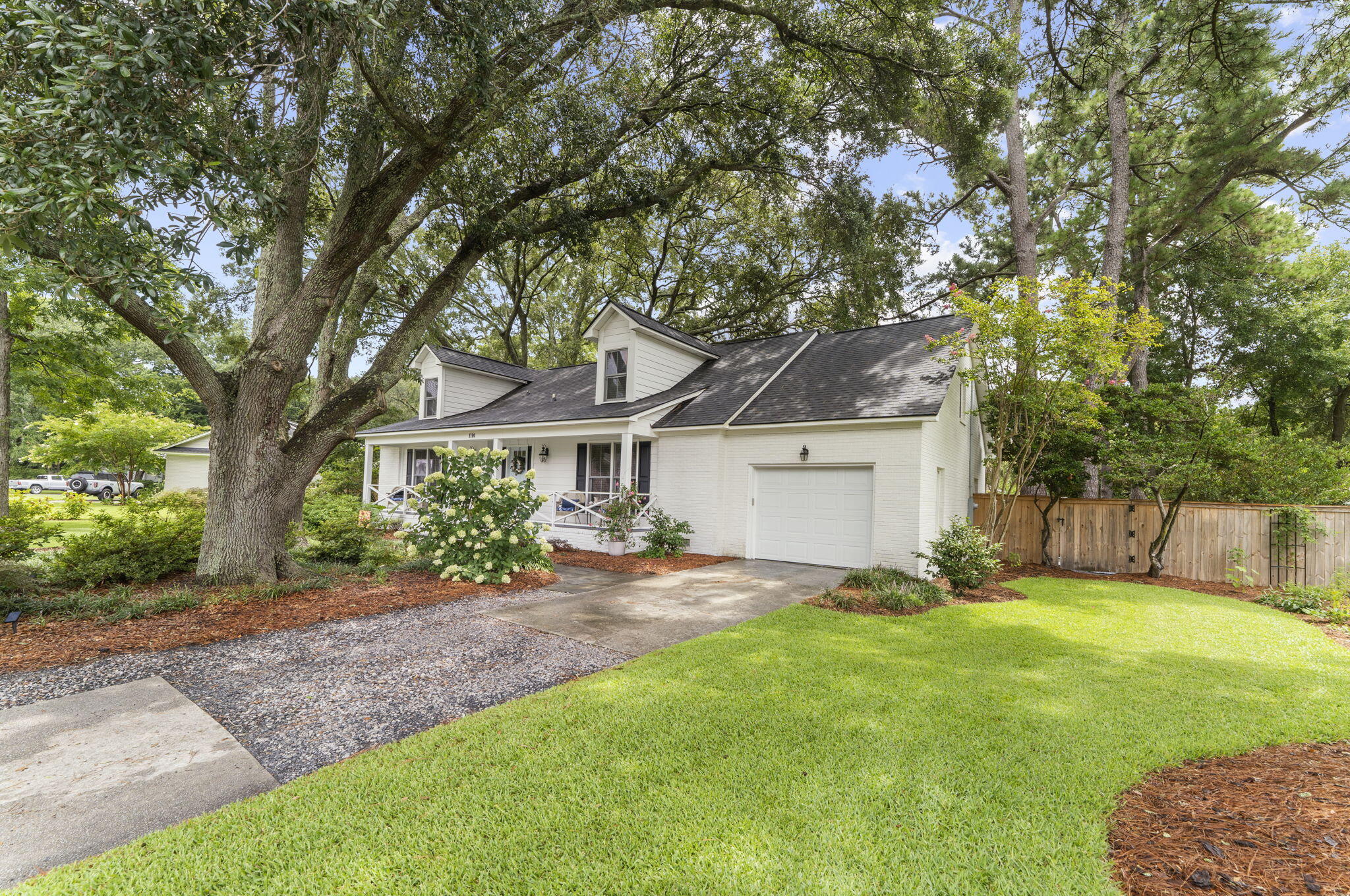 1114 Meadowcroft Lane