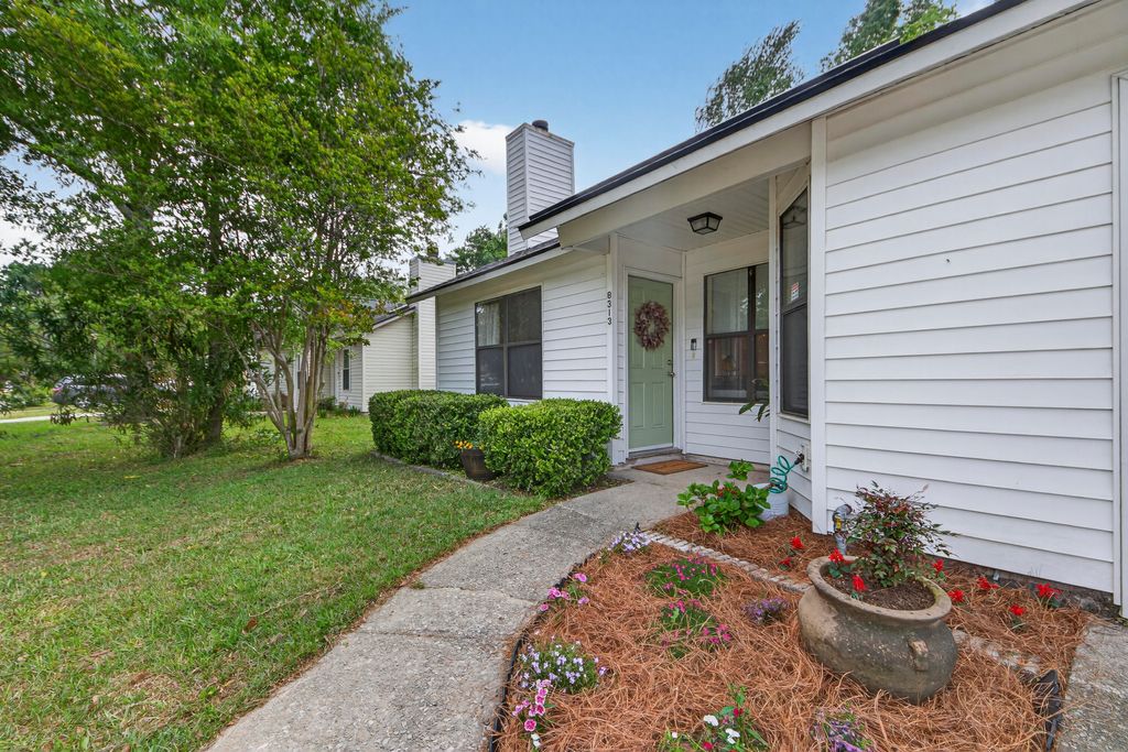Photo of 8313 Whitehaven Drive, North Charleston, SC 29420 (MLS # 26010018)