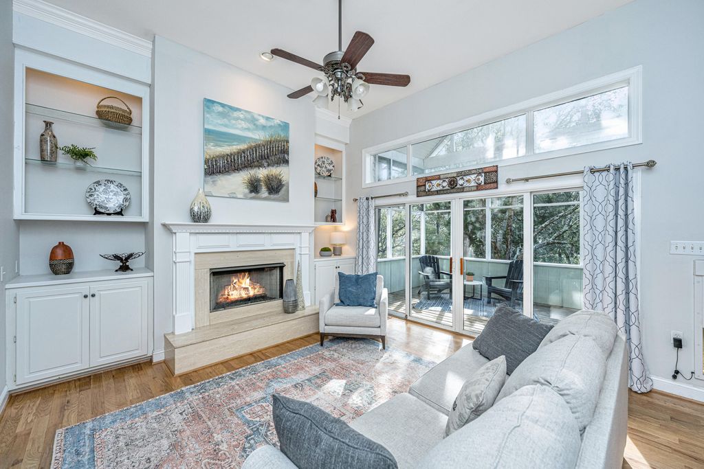 Photo of 509 Chimney Bluff Drive, Mount Pleasant, SC 29464 (MLS # 26005961)