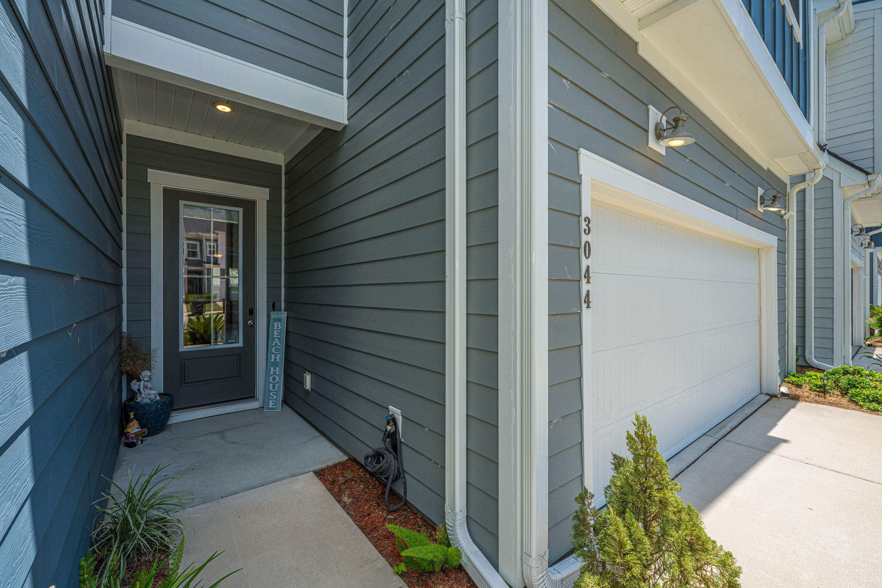 3044 Emma Lane
