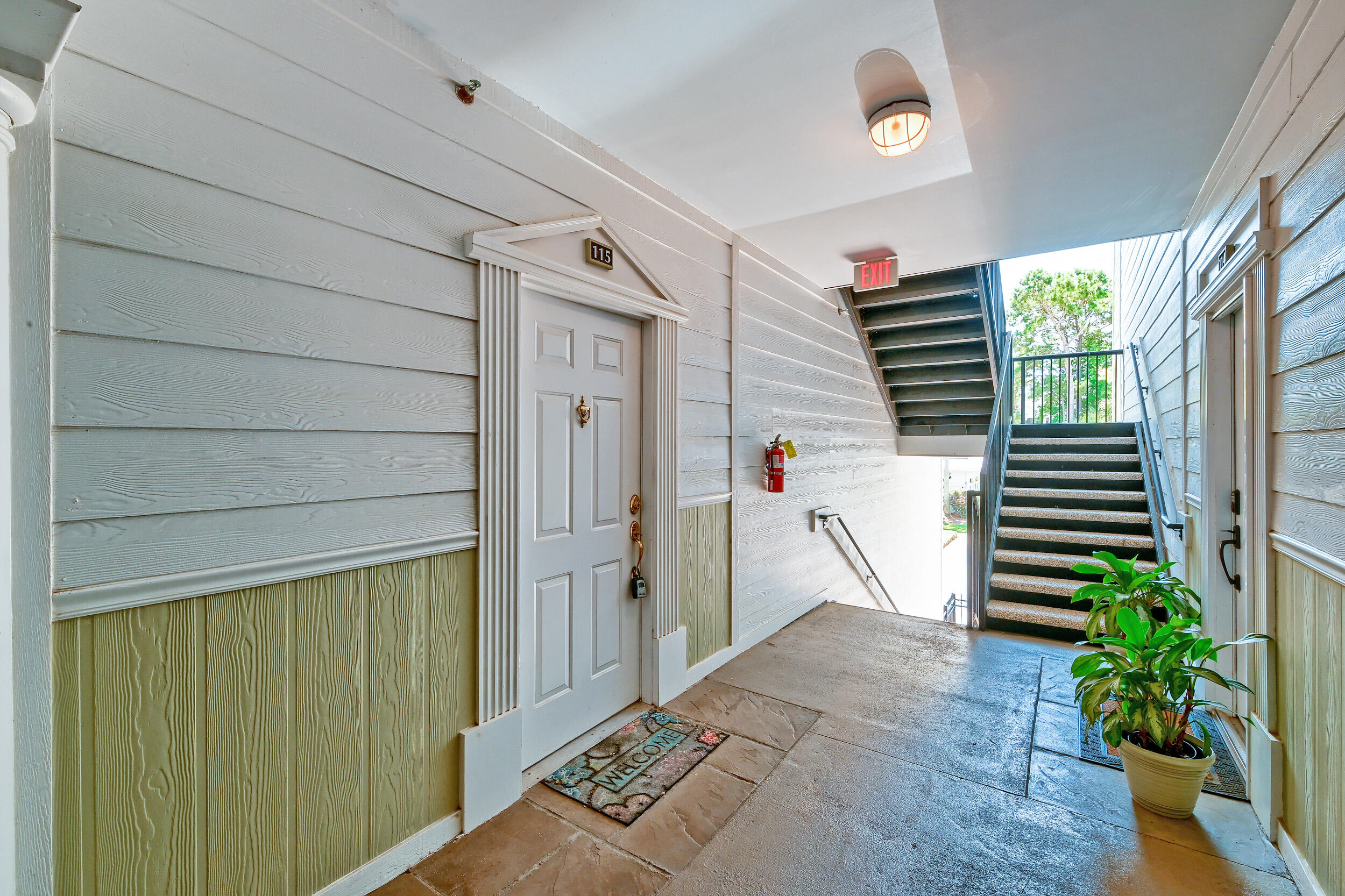 1025 Riverland Woods Place 115
