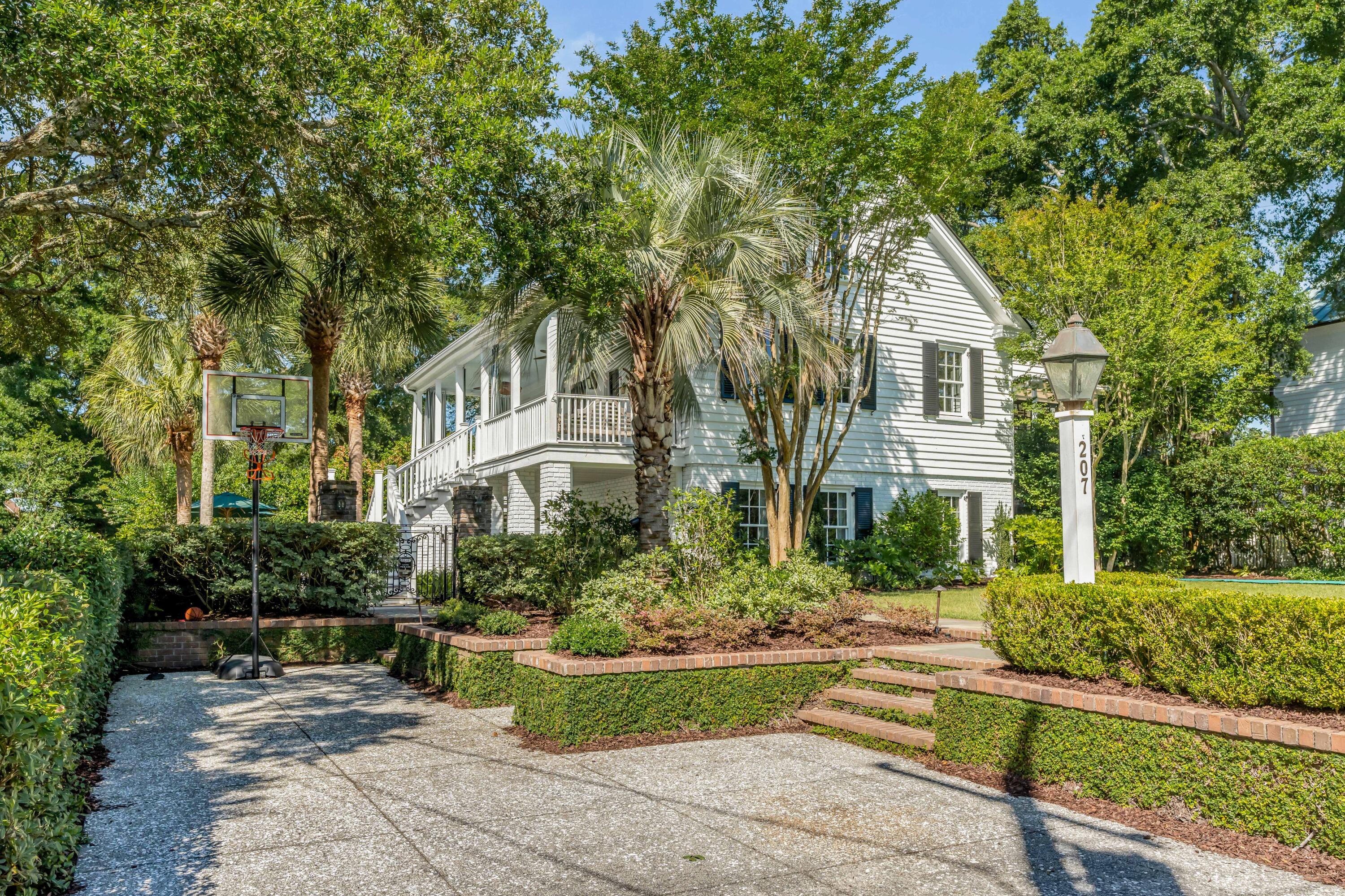 View Mount Pleasant, SC 29464 house