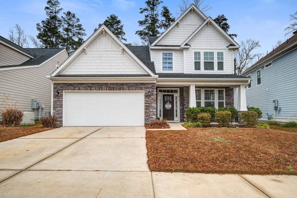 Photo of 470 Coopers Hawk Drive, Summerville, SC 29483 (MLS # 26000432)