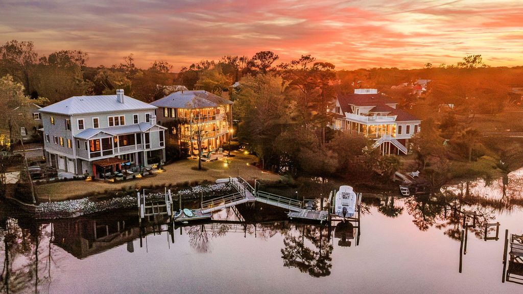 Photo of 3516 Henrietta Hartford Road, Mount Pleasant, SC 29466 (MLS # 26007603)